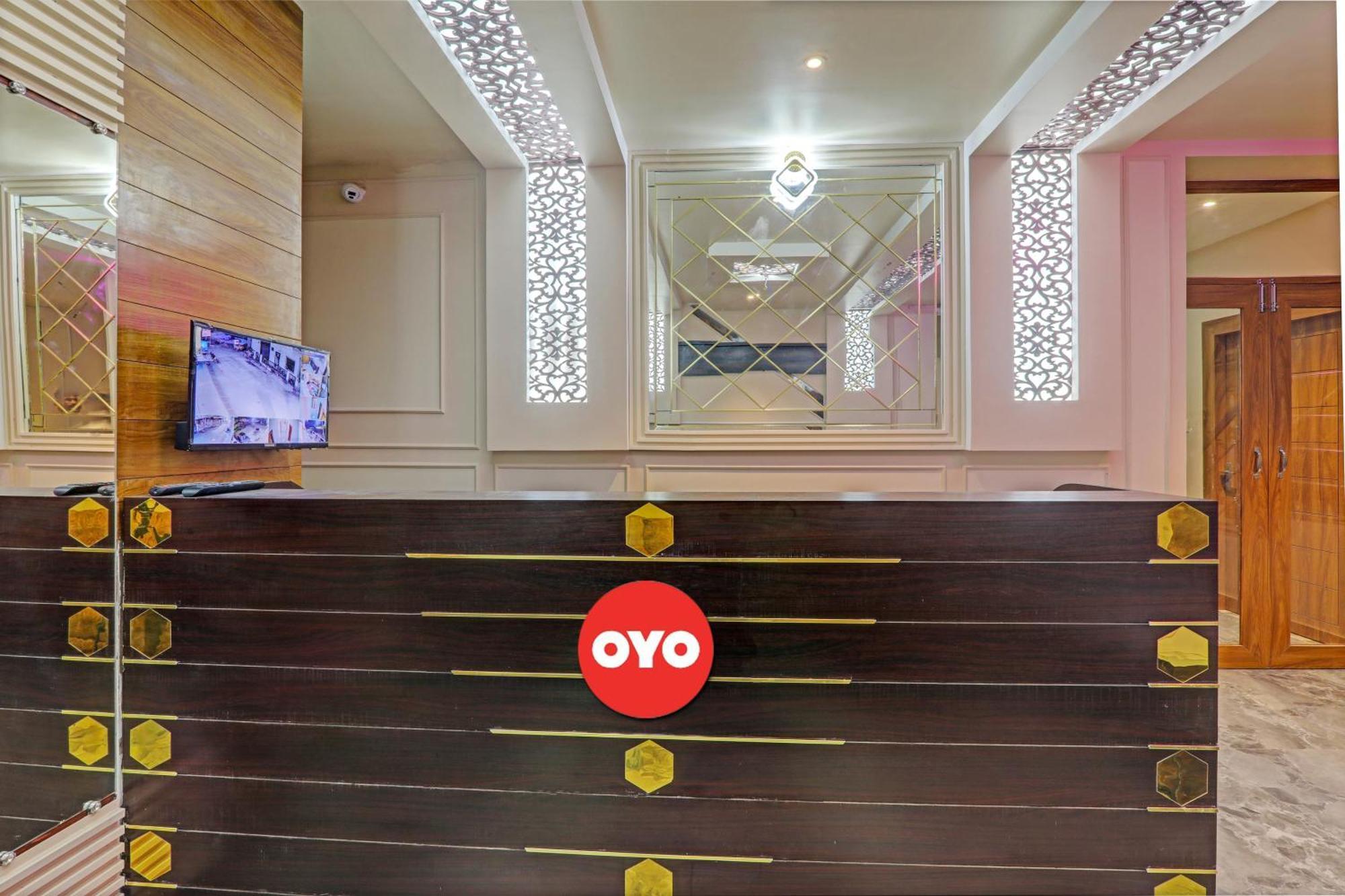 Hotel O Royal Regency Palace 고라크푸르 외부 사진